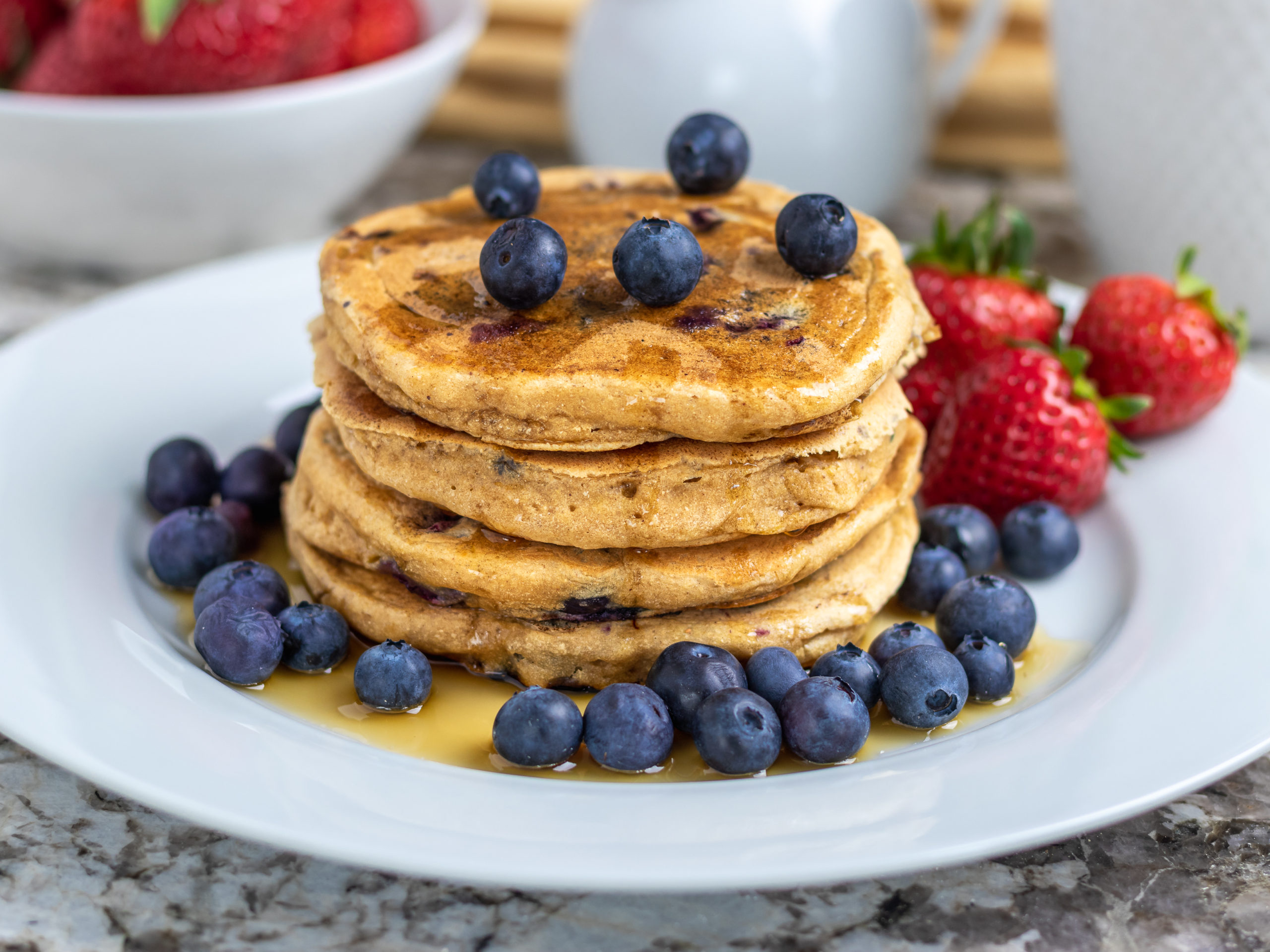 LIGHT & FLUFFY BLUEBERRY PANCAKES - Simple Veganizer