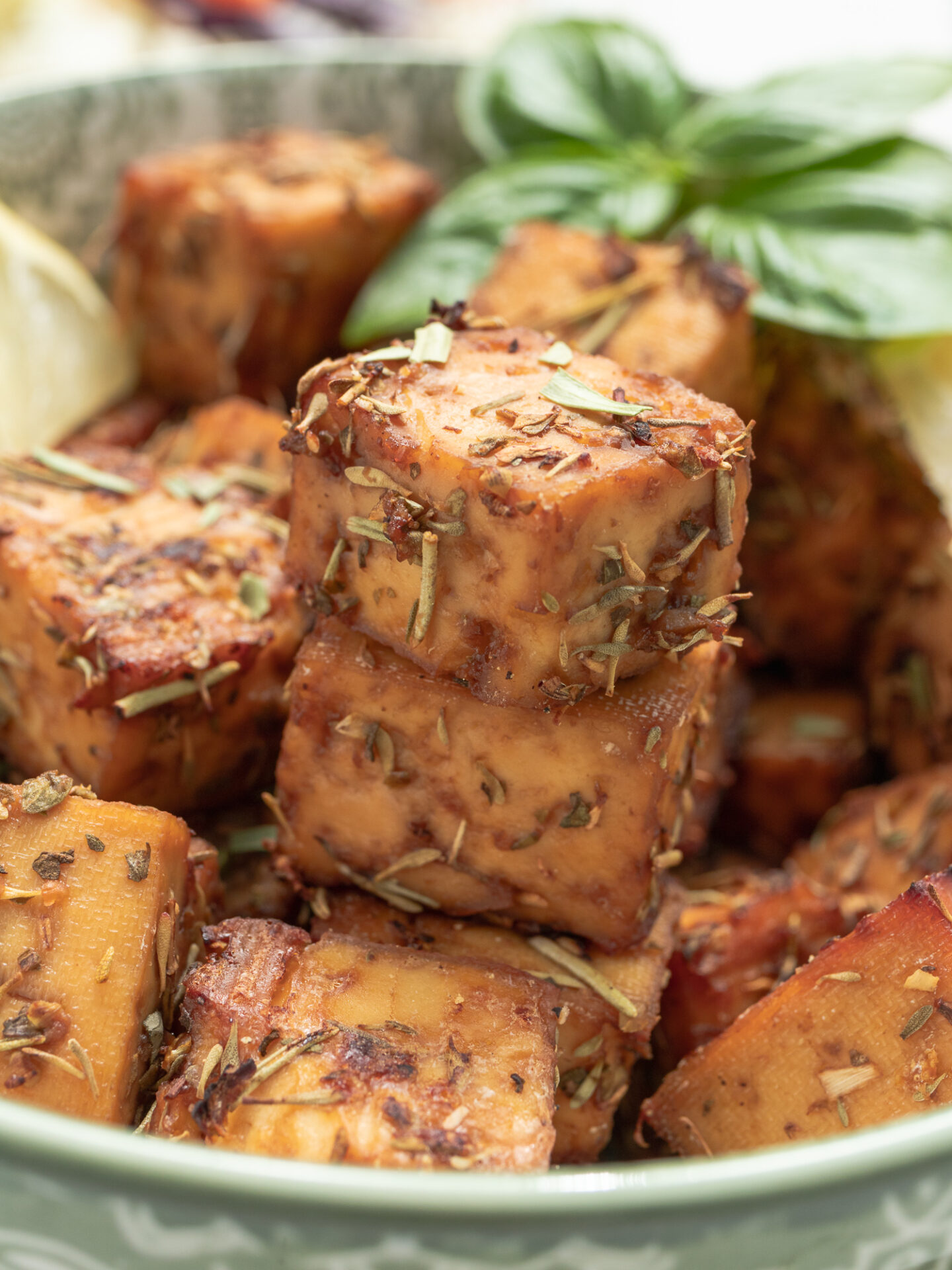 EASY LEMON AND HERBS BAKED TOFU - Simple Veganizer